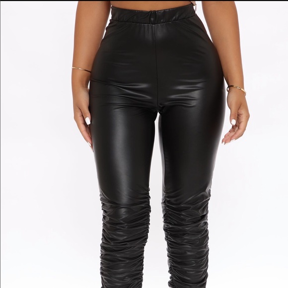 Stacked pants - Picture 4 of 5